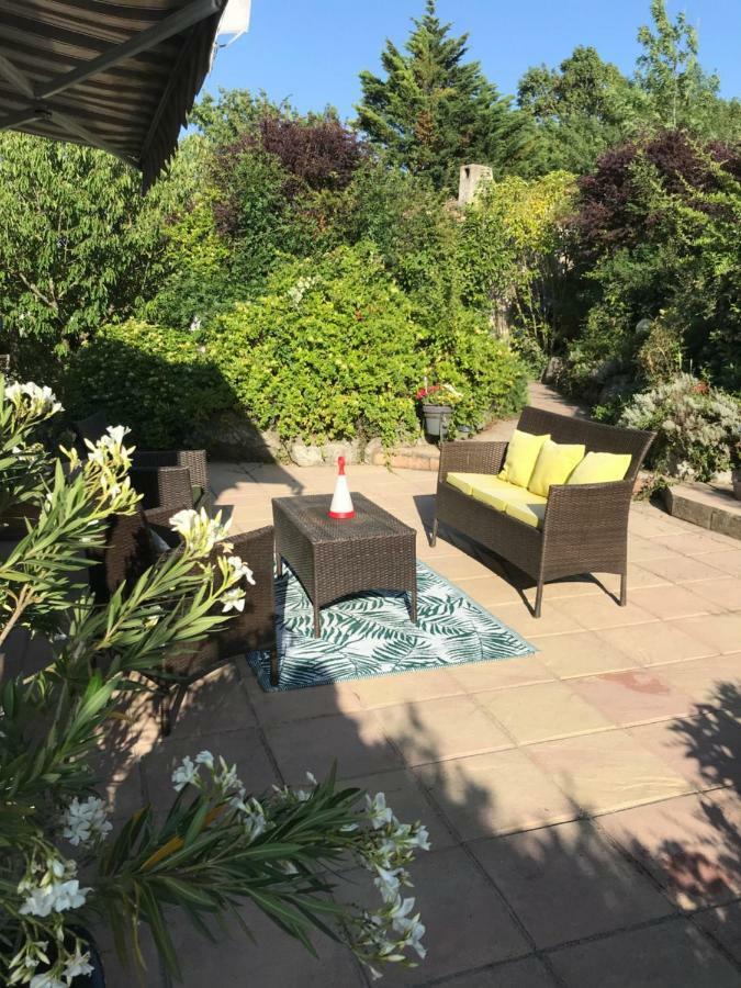 לינה וארוחת בוקר קרקסון Le Jardin De La Cite מראה חיצוני תמונה